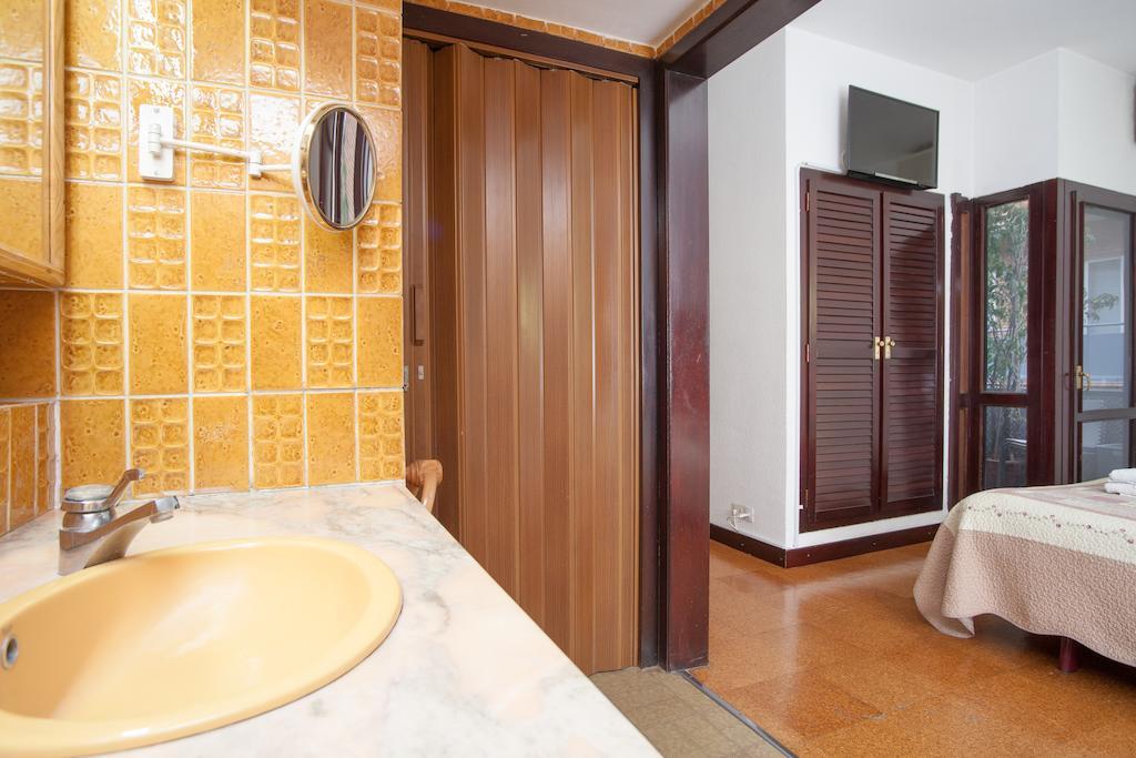 Flat Barcelona Daire Oda fotoğraf