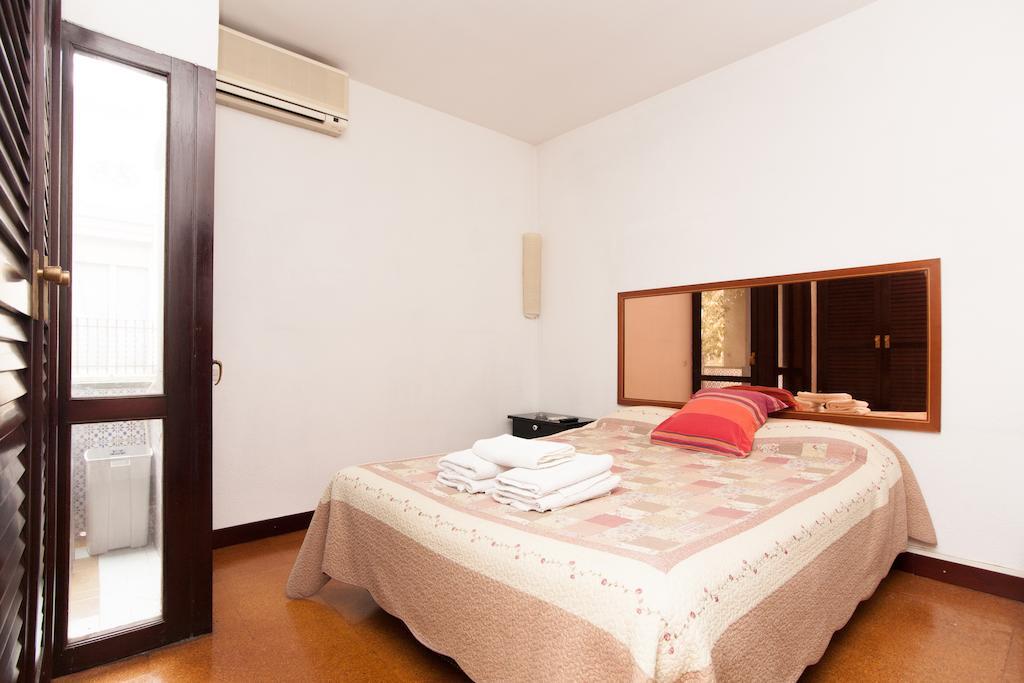 Flat Barcelona Daire Oda fotoğraf